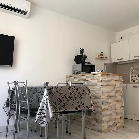 Climatise Pinede 1 Min De La * Sanary-sur-Mer